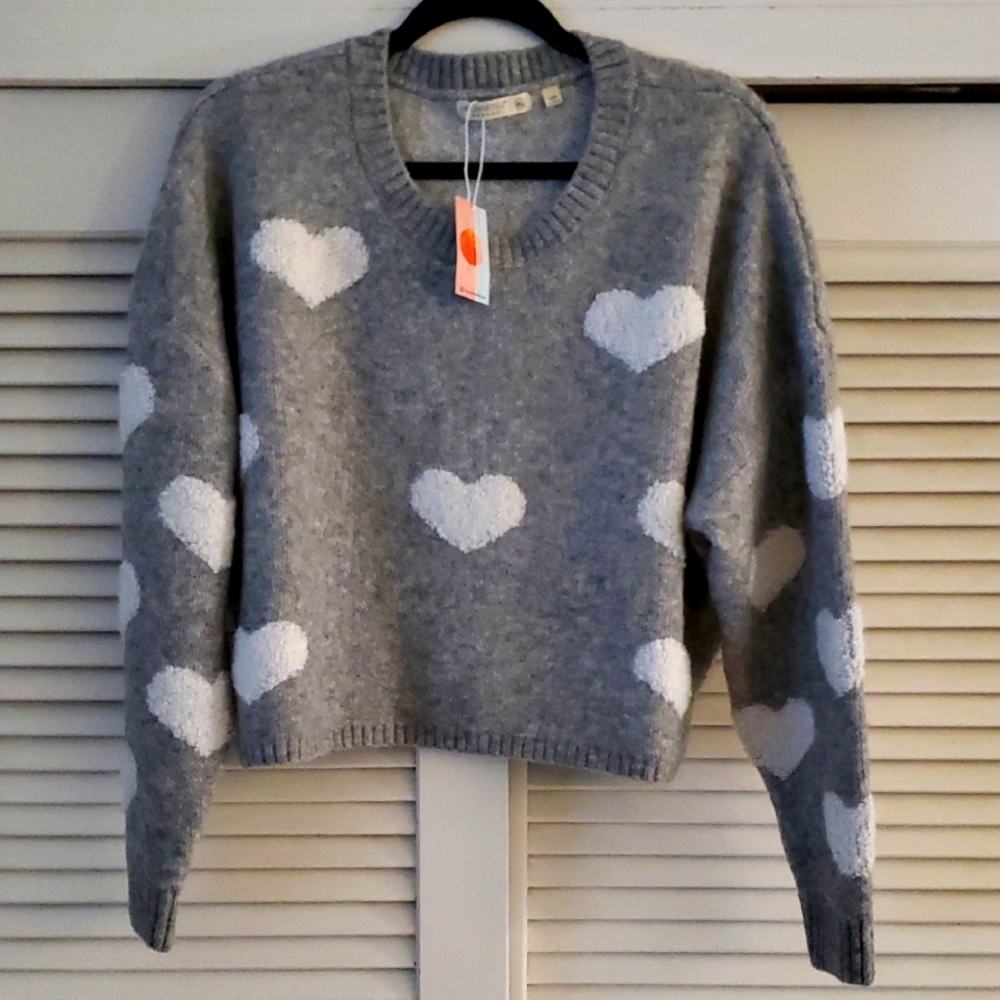 Uncharted Threads NWT Gray Heart Pattern Crop Sweater Sizes XL ,L and M